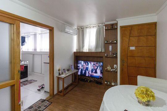 Sala de apartamento à venda com 2 quartos, 60m² em Parque Cecap, Guarulhos