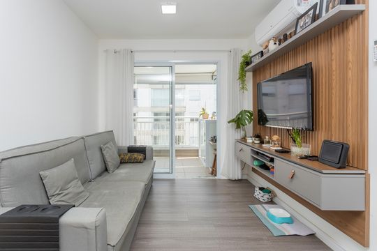 Sala de apartamento à venda com 3 quartos, 81m² em Vila Isa, São Paulo