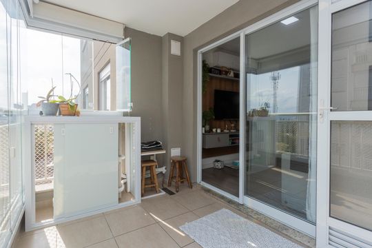 Varanda de apartamento à venda com 3 quartos, 81m² em Vila Isa, São Paulo