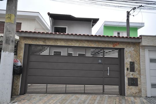 Fachada de casa à venda com 4 quartos, 200m² em Jaçanã, São Paulo