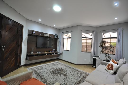 Sala de casa à venda com 4 quartos, 200m² em Jaçanã, São Paulo