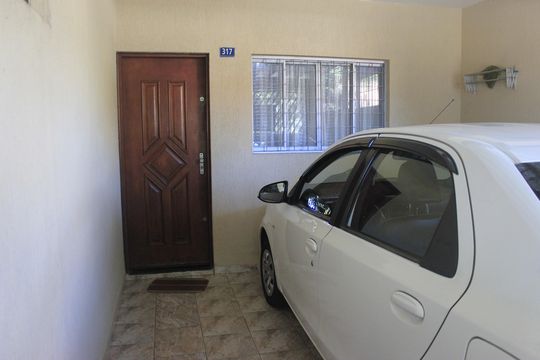 Garagem de casa à venda com 2 quartos, 117m² em Vila Iris, Guarulhos