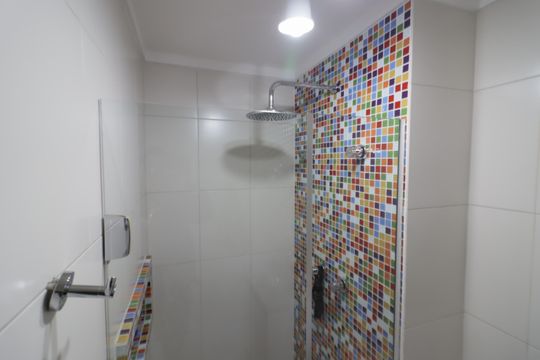 Banheiro 2 de apartamento à venda com 2 quartos, 80m² em Vila Osasco, Osasco