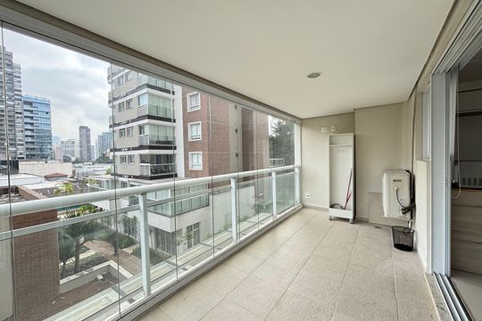 Varanda de apartamento à venda com 1 quarto, 56m² em Vila Olímpia, São Paulo