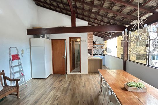 Terraço de casa à venda com 2 quartos, 96m² em Vila Valqueire, Rio de Janeiro