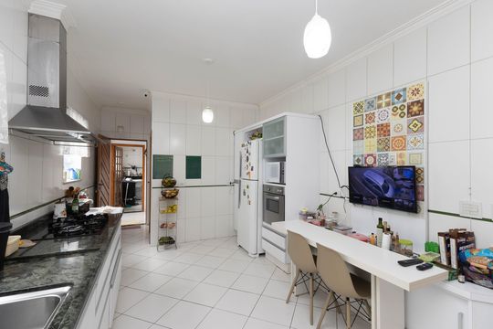 Cozinha - Armários de casa à venda com 4 quartos, 1000m² em Tremembé, São Paulo
