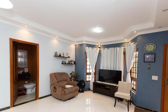 Sala  de casa à venda com 4 quartos, 1000m² em Tremembé, São Paulo
