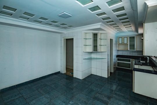 Casa à venda com 6 quartos, 475m² em Canaa, Belo Horizonte