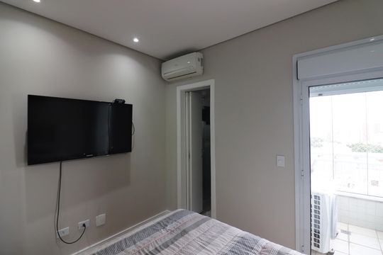 Suíte 2 de apartamento à venda com 3 quartos, 150m² em Vila Mussoline, São Bernardo do Campo