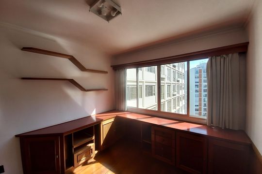 Office de apartamento à venda com 3 quartos, 209m² em Higienópolis, São Paulo