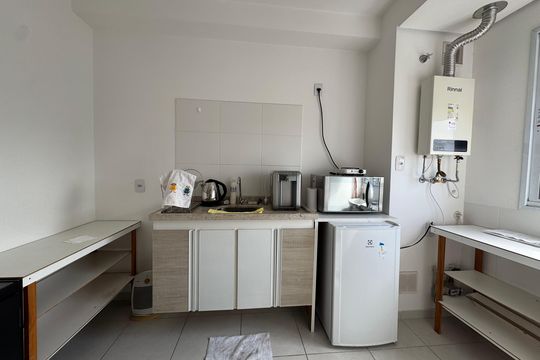 Cozinha de kitnet/studio à venda com 1 quarto, 37m² em Presidente Altino, Osasco