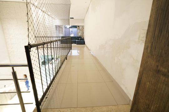 Casa à venda com 3 quartos, 360m² em Jardim Balneario Meia Ponte, Goiânia
