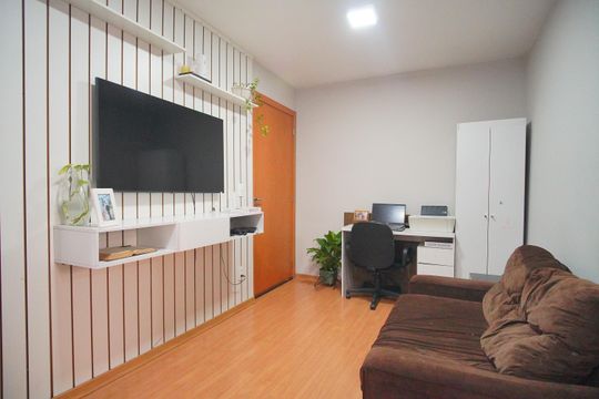 Apartamento à venda com 2 quartos, 45m² em Santos Dumont, São Leopoldo