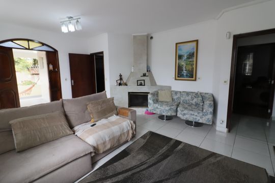 Sala de casa à venda com 6 quartos, 418m² em City Bussocaba, Osasco