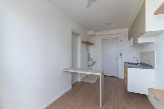 Sala de apartamento para alugar com 1 quarto, 31m² em Parada Inglesa, São Paulo