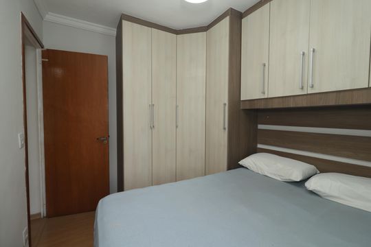 Quarto 2 de apartamento para alugar com 2 quartos, 51m² em Ipiranga, São Paulo