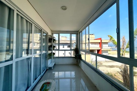 Varanda suítes de casa para alugar com 5 quartos, 440m² em Cacupé, Florianópolis