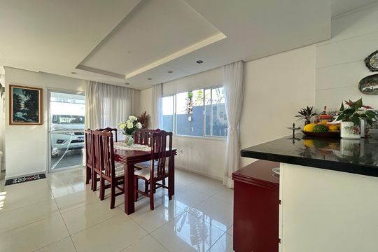 Sala de casa para alugar com 5 quartos, 440m² em Cacupé, Florianópolis