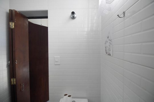 Banheiro da suíte  de casa à venda com 4 quartos, 105m² em Tremembé, São Paulo