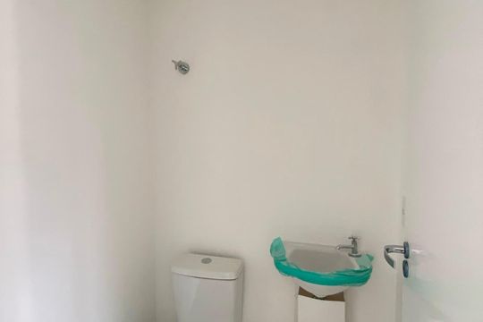 Banheiro de apartamento à venda com 1 quarto, 42m² em Vila da Saúde, São Paulo