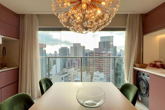 Varanda de apartamento à venda com 2 quartos, 71m² em Jardins, São Paulo
