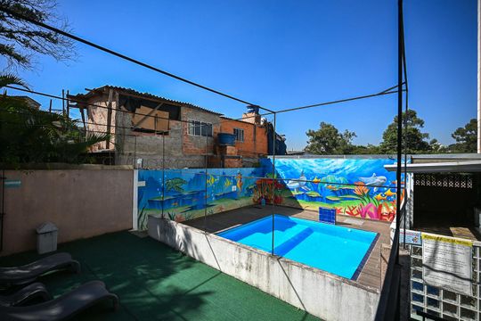 Piscina de apartamento para alugar com 2 quartos, 47m² em Parque Pinheiros, São Paulo