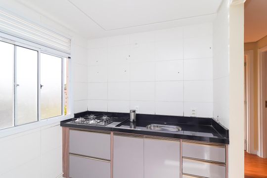 Cozinha de apartamento para alugar com 2 quartos, 38m² em Colônia (zona Leste), São Paulo