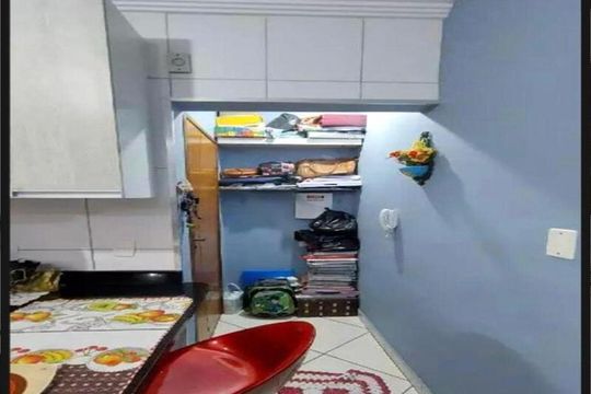 Apartamento à venda com 2 quartos, 48m² em Jardim Santo André, Santo André