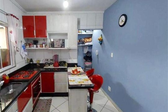 Apartamento à venda com 2 quartos, 48m² em Jardim Santo André, Santo André
