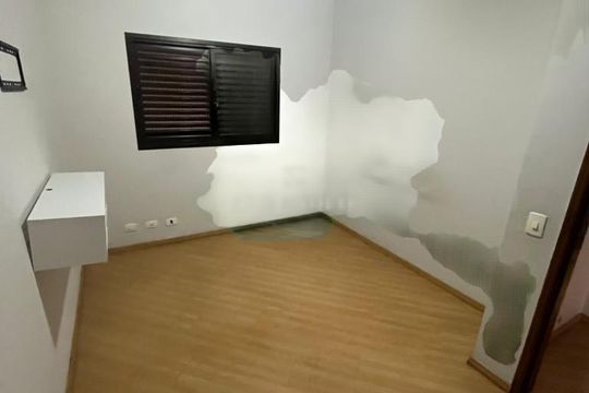 Casa à venda com 3 quartos, 350m² em Jardim Sapopemba, São Paulo