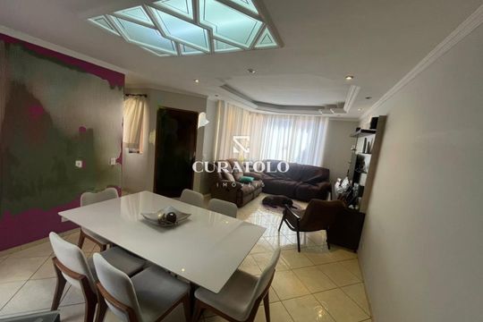 Casa à venda com 3 quartos, 350m² em Jardim Sapopemba, São Paulo