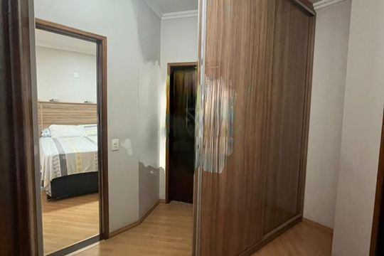 Casa à venda com 3 quartos, 350m² em Jardim Sapopemba, São Paulo