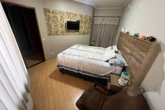 Casa à venda com 3 quartos, 350m² em Jardim Sapopemba, São Paulo