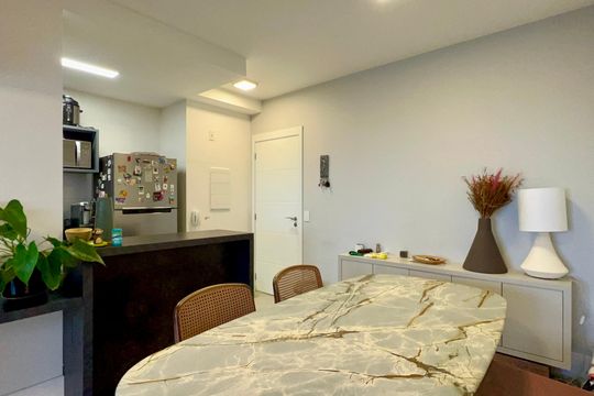 Sala de Jantar de apartamento à venda com 2 quartos, 71m² em Pinheiros, São Paulo
