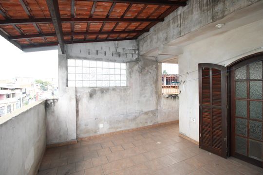 Varanda de casa à venda com 3 quartos, 150m² em Cidade Líder, São Paulo