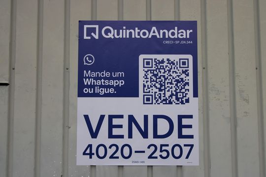 Fachada de casa à venda com 3 quartos, 150m² em Cidade Líder, São Paulo
