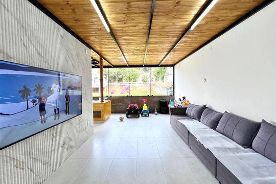 Sala de TV de casa à venda com 3 quartos, 500m² em Trevo, Belo Horizonte
