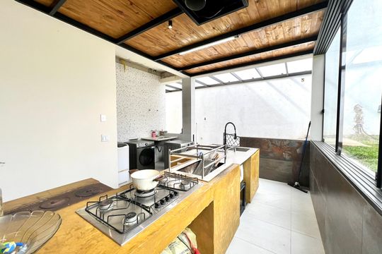 Cozinha de casa à venda com 3 quartos, 500m² em Trevo, Belo Horizonte