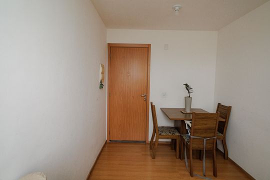 Sala de apartamento para alugar com 2 quartos, 50m² em Guaratiba, Rio de Janeiro