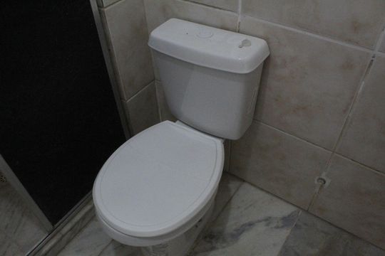 Banheiro Social de apartamento para alugar com 2 quartos, 58m² em Jacarepaguá, Rio de Janeiro