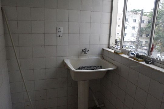 Área de Serviço de apartamento para alugar com 2 quartos, 58m² em Jacarepaguá, Rio de Janeiro