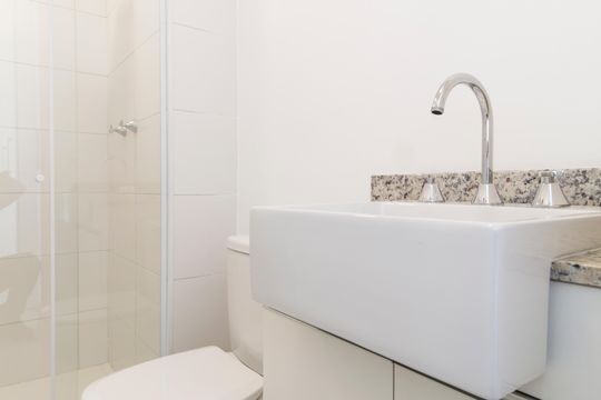 Banheiro da Suíte de apartamento para alugar com 2 quartos, 55m² em Jardim Esperanca, Barueri