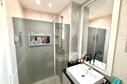 Banheiro  de apartamento à venda com 3 quartos, 60m² em Jardim Assuncao, São Paulo