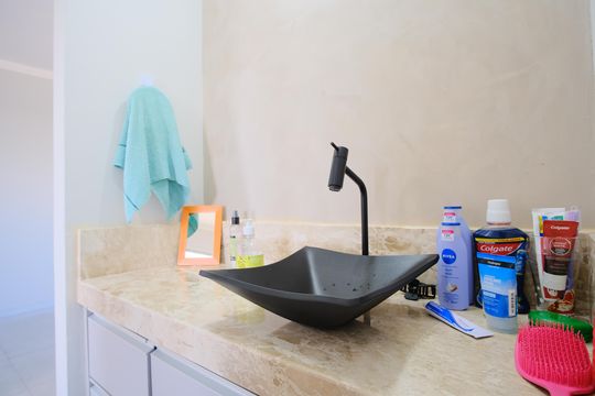Banheiro de apartamento para alugar com 2 quartos, 52m² em Penha de França, São Paulo