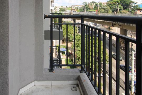 Varanda  de apartamento para alugar com 2 quartos, 37m² em Vila Andrade, São Paulo