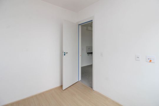 Quarto 1 de apartamento para alugar com 2 quartos, 37m² em Vila Andrade, São Paulo