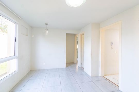 Sala de apartamento à venda com 2 quartos, 54m² em Mato Grande, Canoas