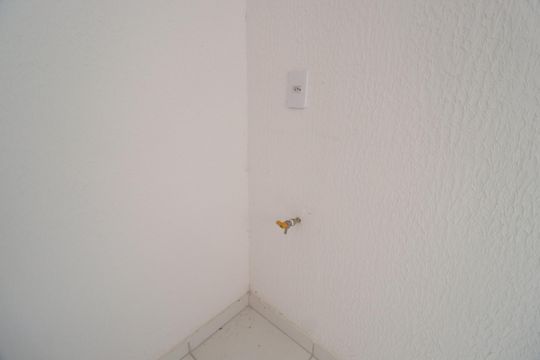 Cozinha de apartamento para alugar com 2 quartos, 50m² em Vila Maria, Uberlândia