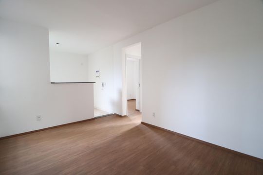 Sala de apartamento para alugar com 2 quartos, 50m² em Vila Maria, Uberlândia