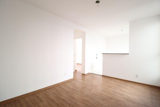 Sala de apartamento para alugar com 2 quartos, 50m² em Chácaras Tubalina E Quartel, Uberlândia